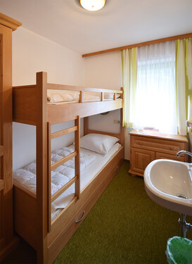 Schlafzimmer Ferienwohnung Plattenkogelblick