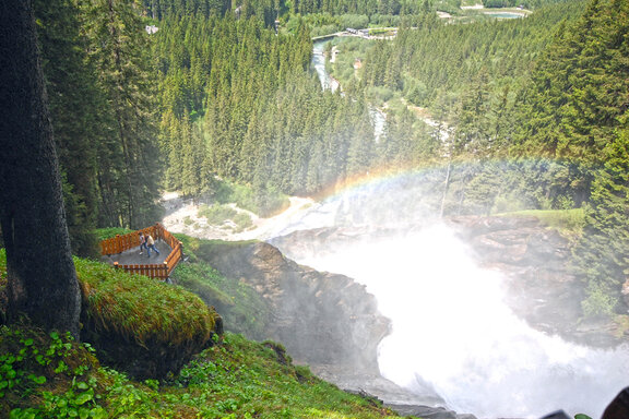 Pulpit at the middle waterfall